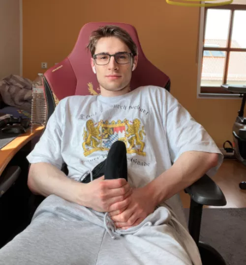 What a perfect day to dominate 👅 by Individual-Ad4982