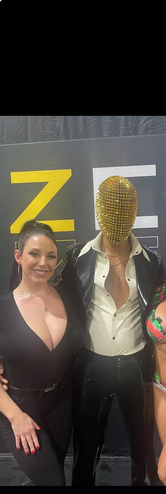 When you finally meet the perfect woman 😍 posted by TheTsSlayer