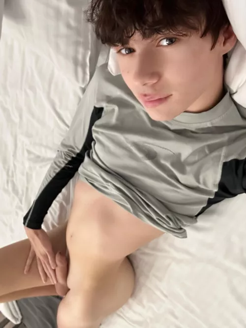 Would you cuddle with me? (Naked only) hehe 😇😜 by Strange-Teach1255