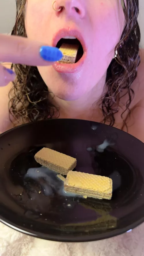 You got cum in my wafers by GagMeWithCock