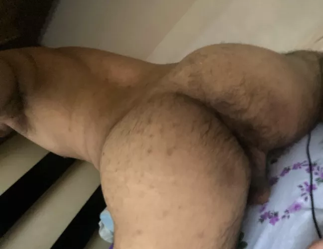 (24) free room @whoaskedass by sammyyyass