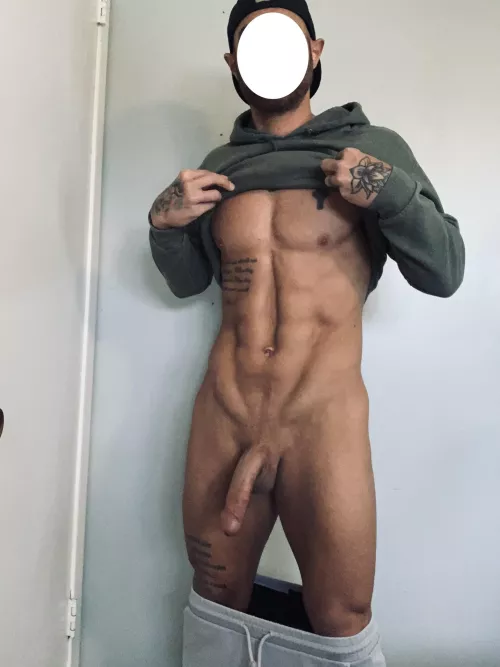 (38) It's a leave my sweatshirt at your place kind of night by blazzer_80