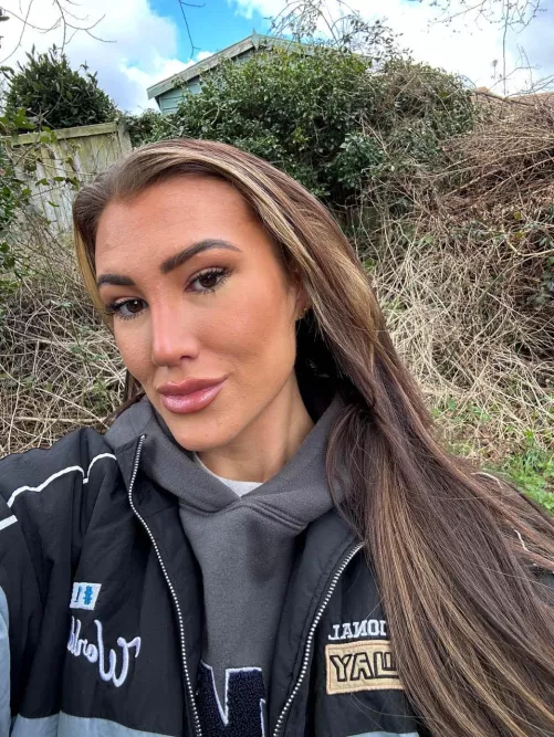 am i classy enough :) by SufficientSail4615