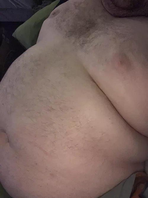 Any chasers wanna rub my belly by chubbypuppy7