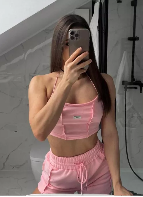 any thoughts? by linasphysiquexxx