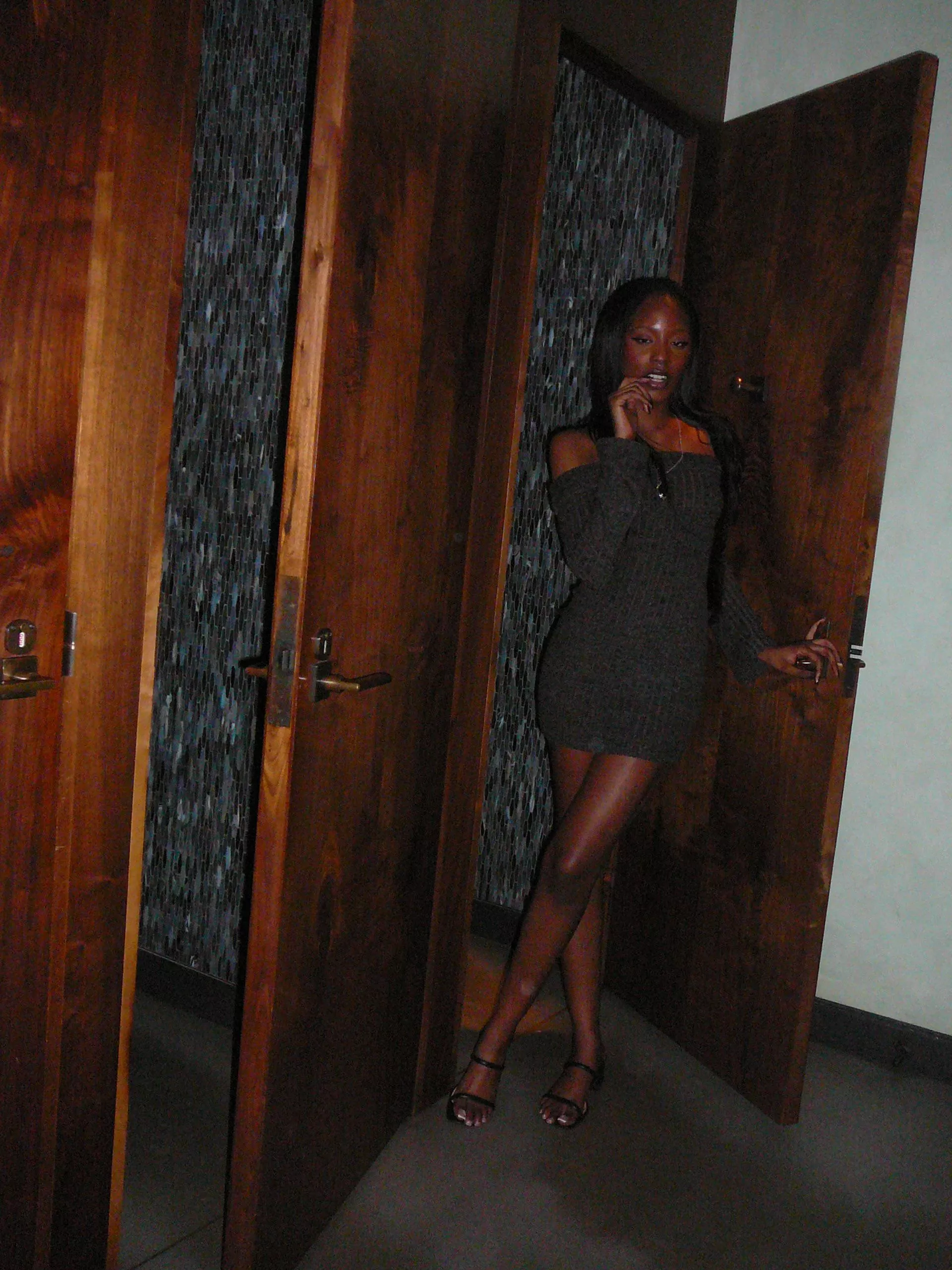 dresses make me feel the sexiest  posted by irlvixen