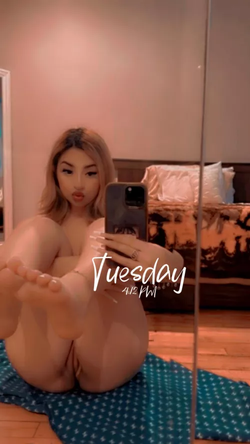 Ever hanged out with a short latina? by Bad_lexxis