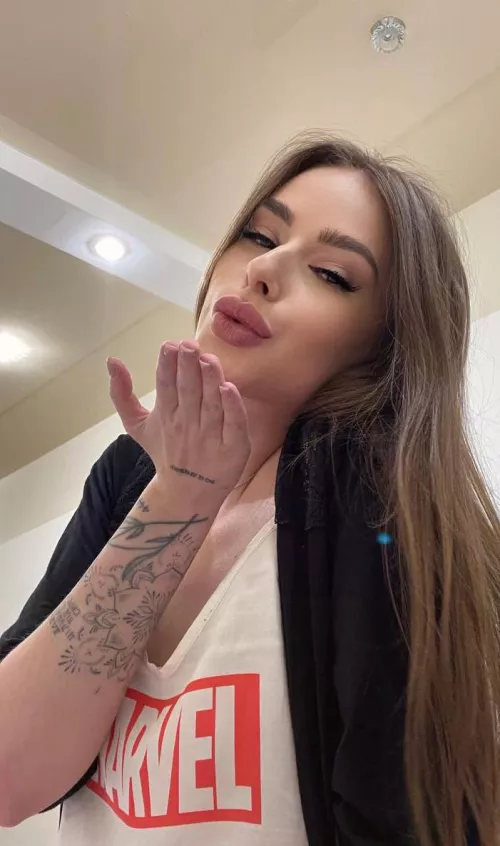 Get lost with me under the leaves? by Existing-Arachnid-92