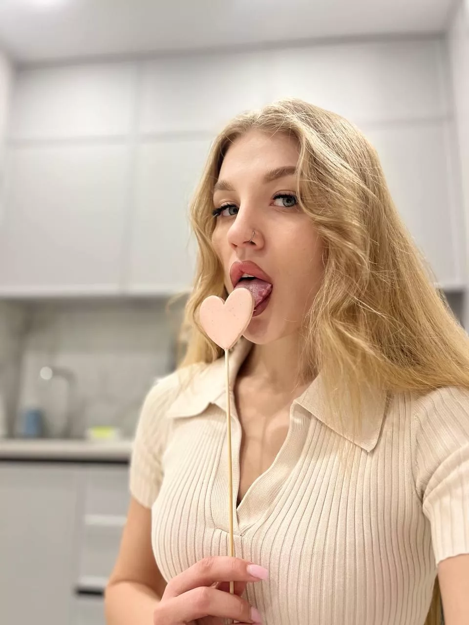 i will suck your fingers posted by Lucky_Restaurant_610