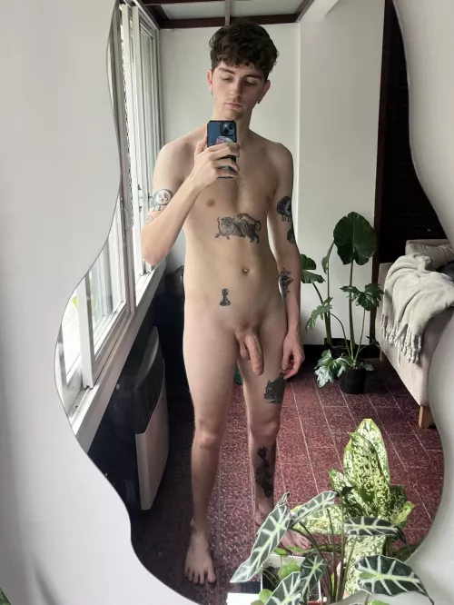 I’m bored, who wants to have some fun?  by imnagini_