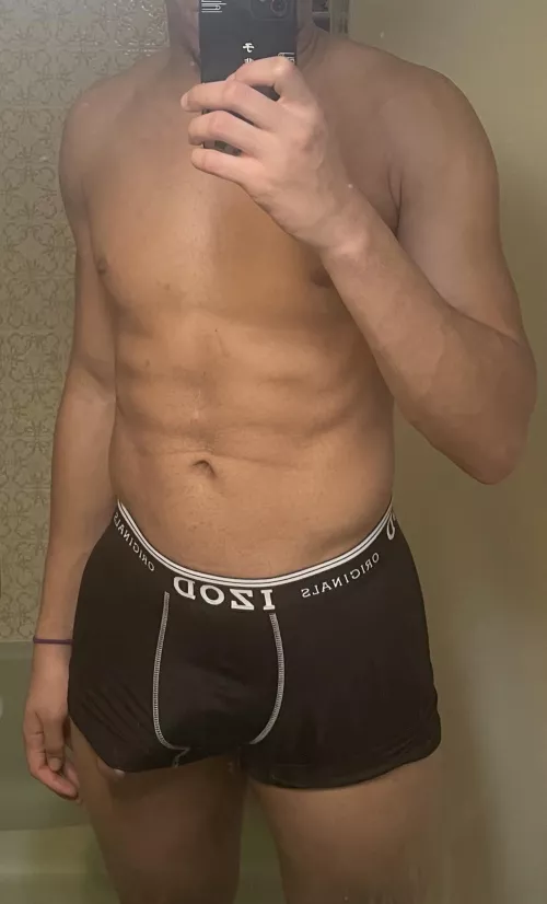 It’s trying to escape by manifyounget