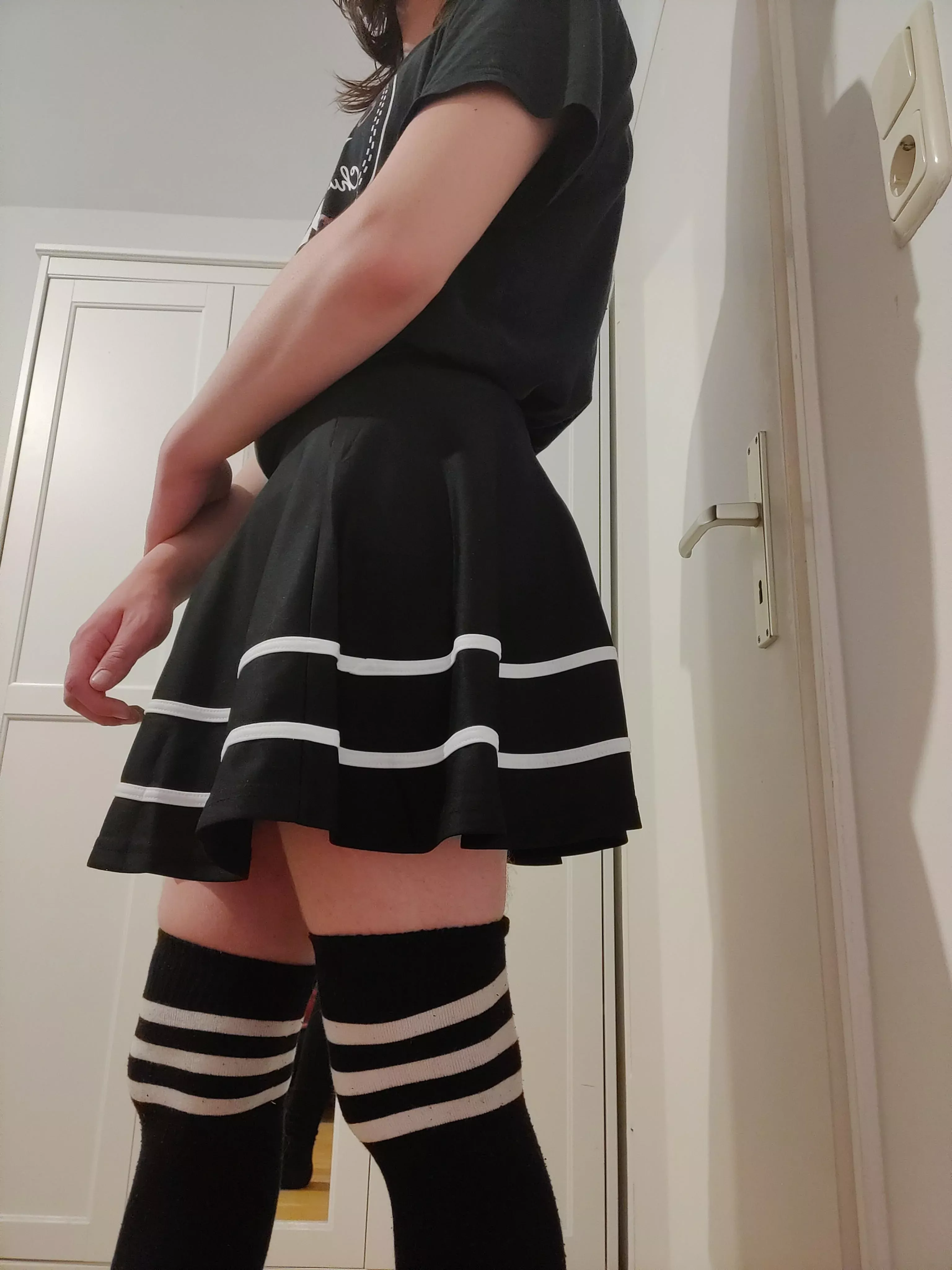 Just a little cuteness for you <3 posted by Valera2201