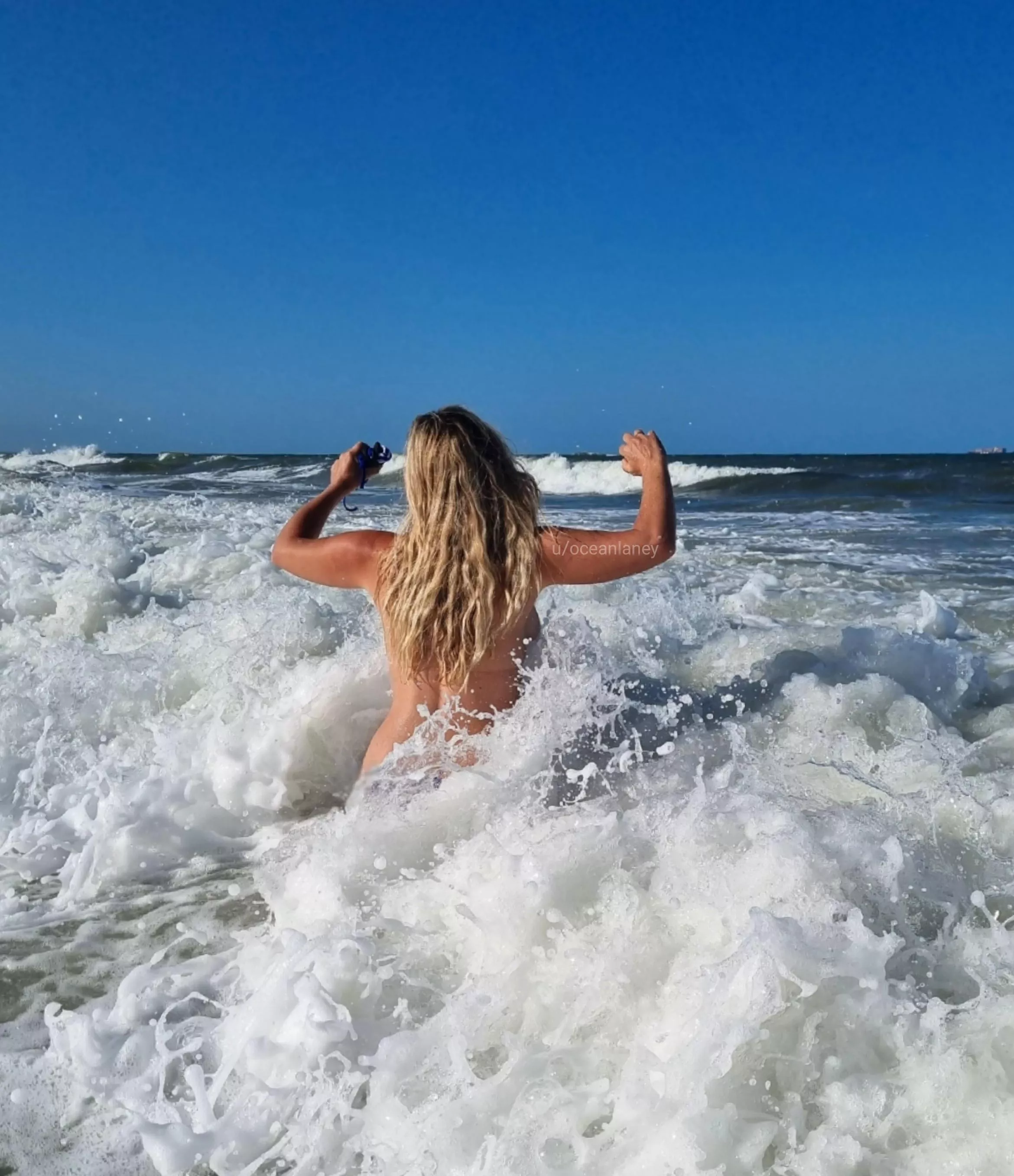Last day of Summer won't mean last beach day 🌊 posted by oceanlaney