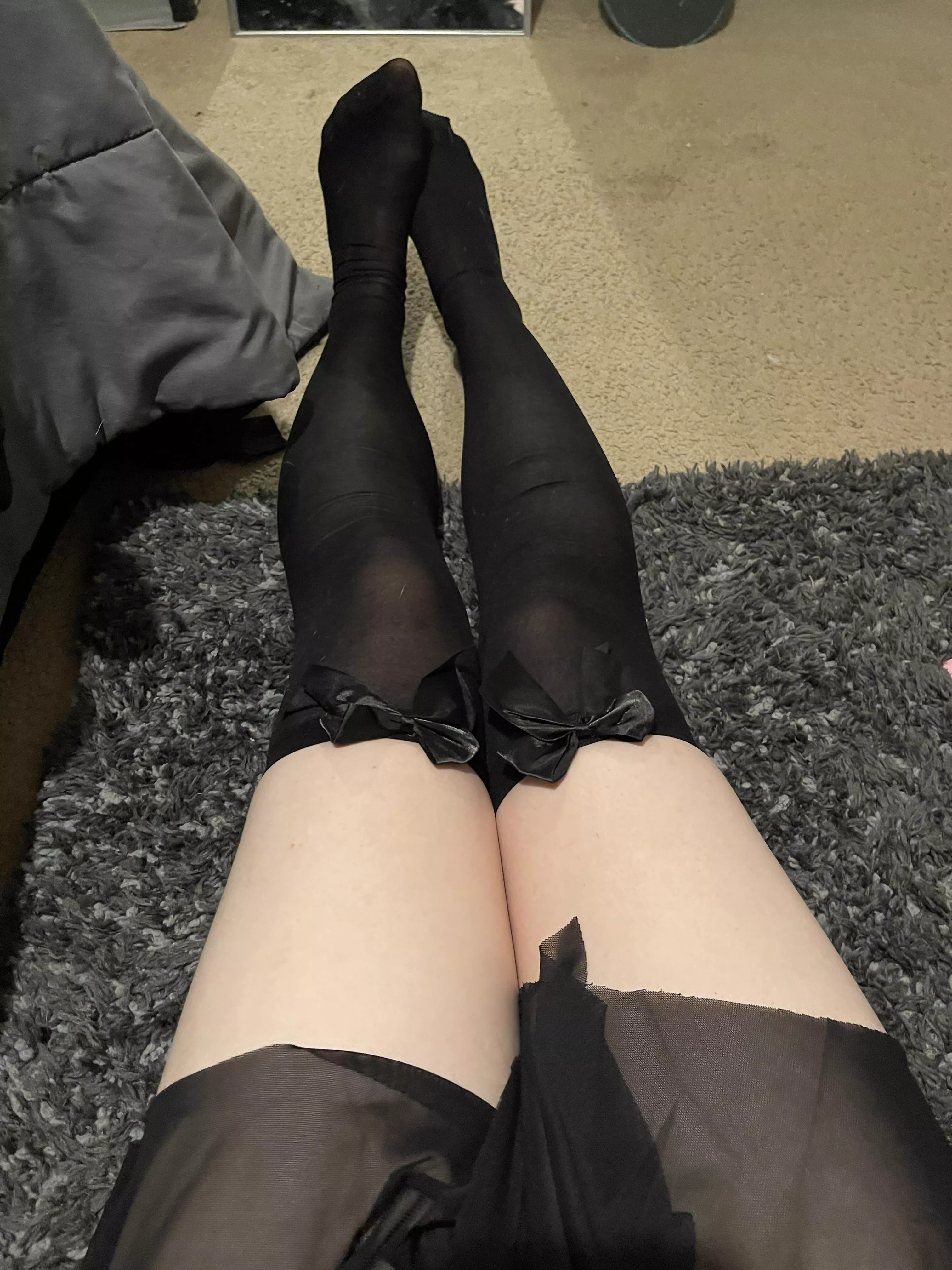 oc hey heyyy is anyone into slow nylon removals?? posted by madymizz