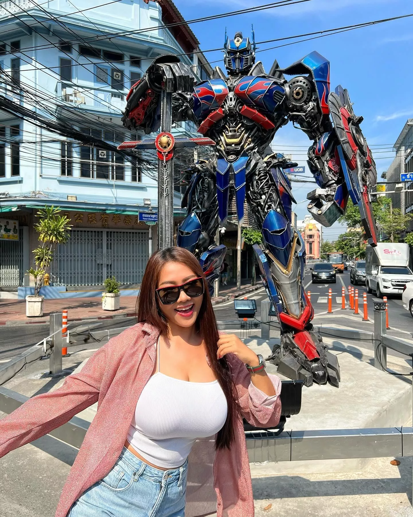 optimus prime (and some lady) posted by figurephilosopher