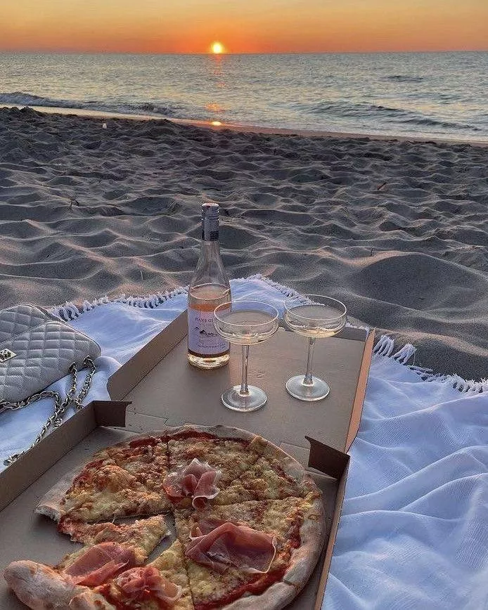 Perfect date 😍 posted by latin-kida