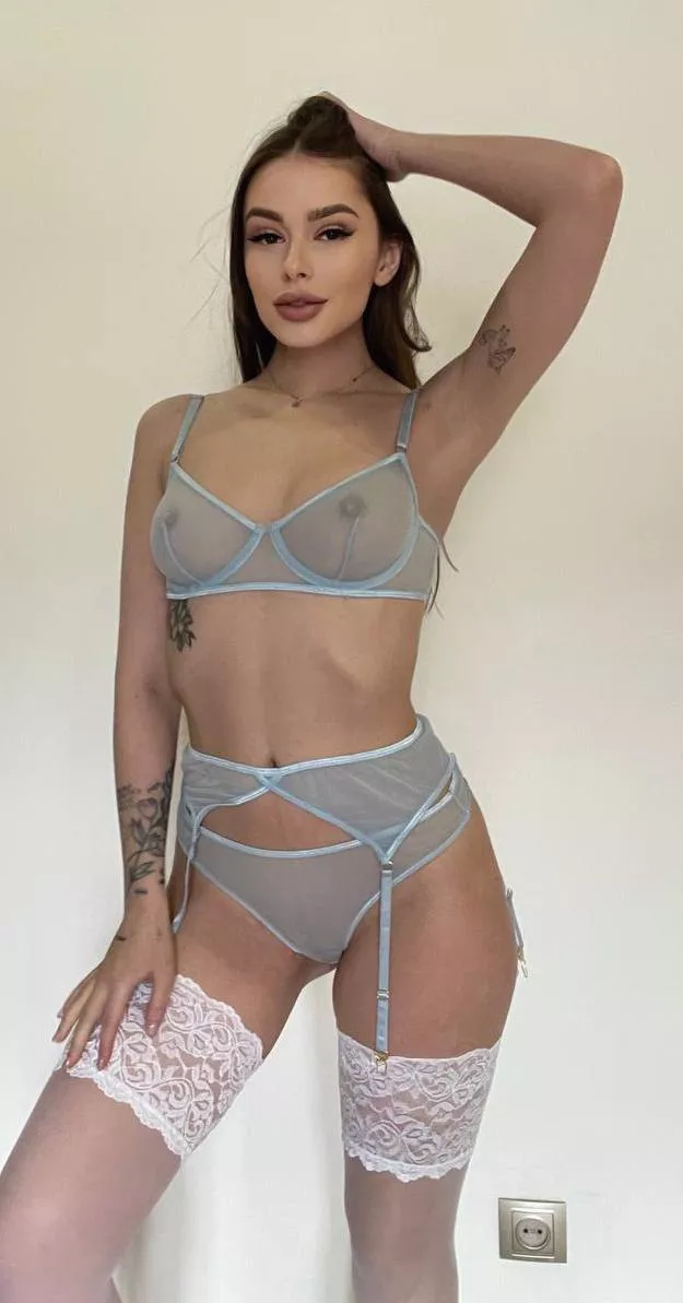 Real ass is better than fake ass?? posted by Existing-Arachnid-92