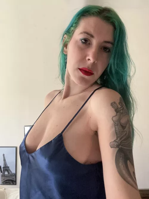 Satin cutie by sirenskiss3