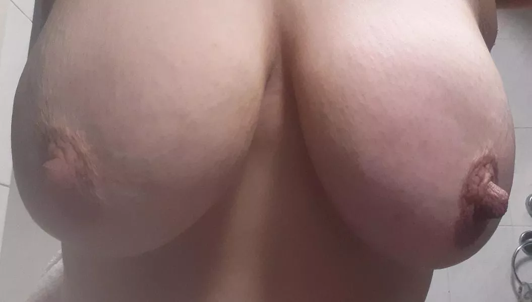 Steamy Bathroom  posted by NorthernSlag