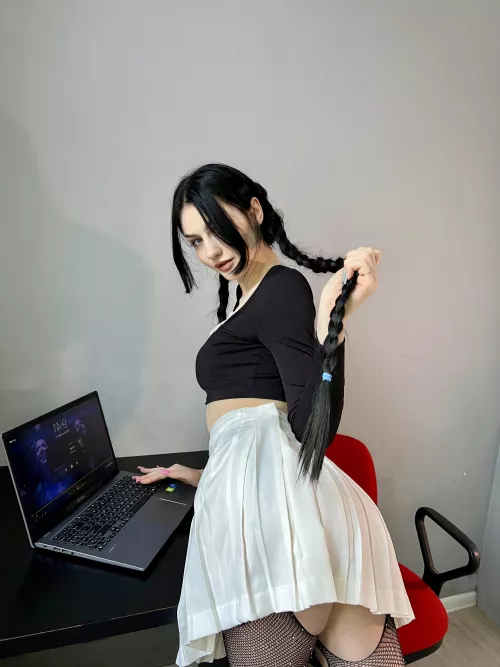 When I called a guy to install Windows, but everything works for you by plagueyraft42