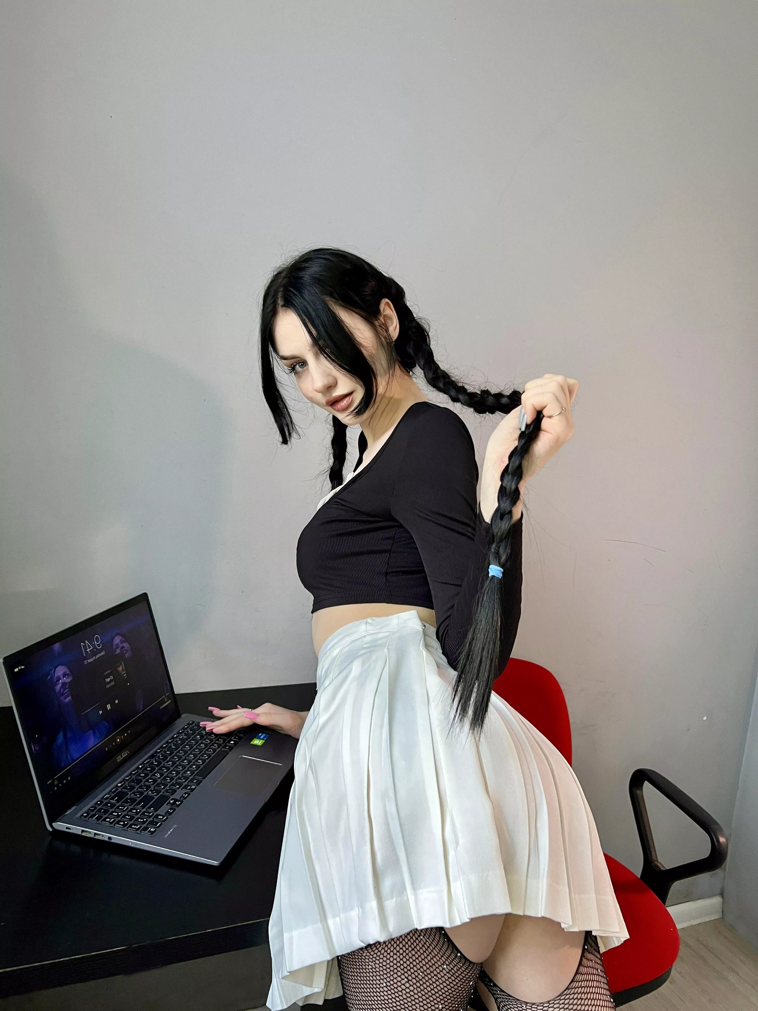 When I called a guy to install Windows, but everything works for you posted by plagueyraft42