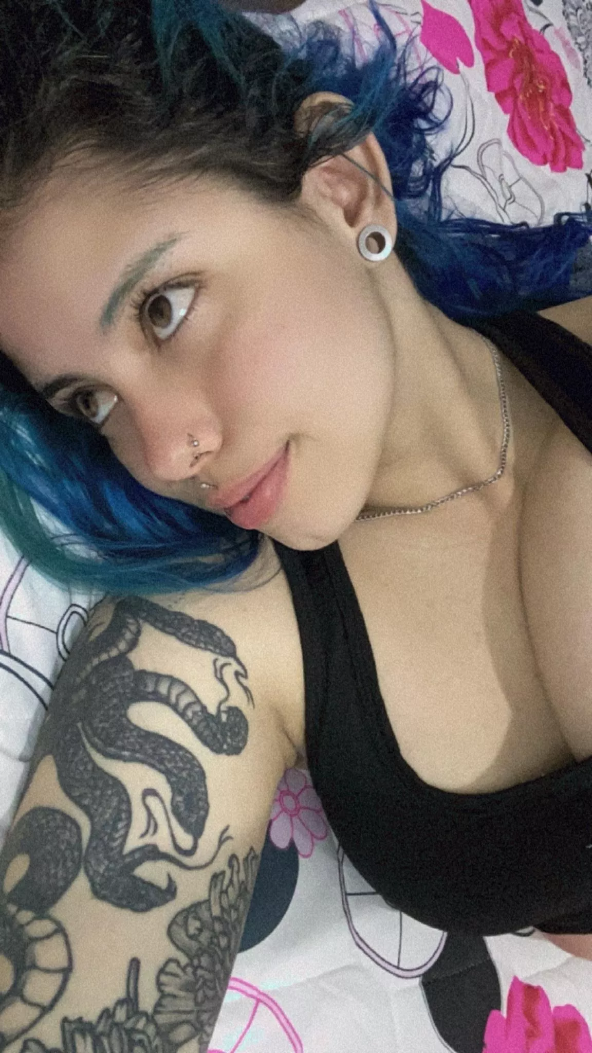 Would you skip work and cuddle with me all day? posted by Thumperkat