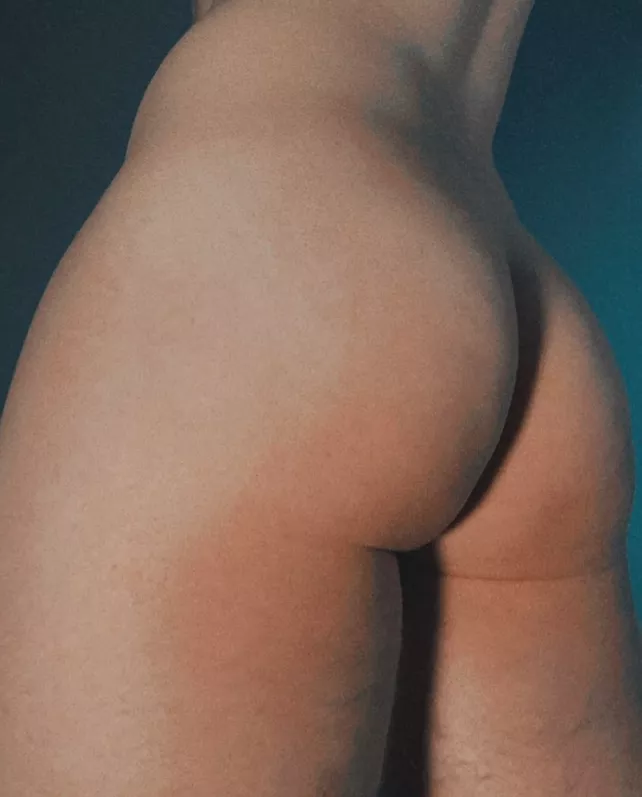 21yo naked young pussy boy = 3 posted by Ancient_Cucumber4455