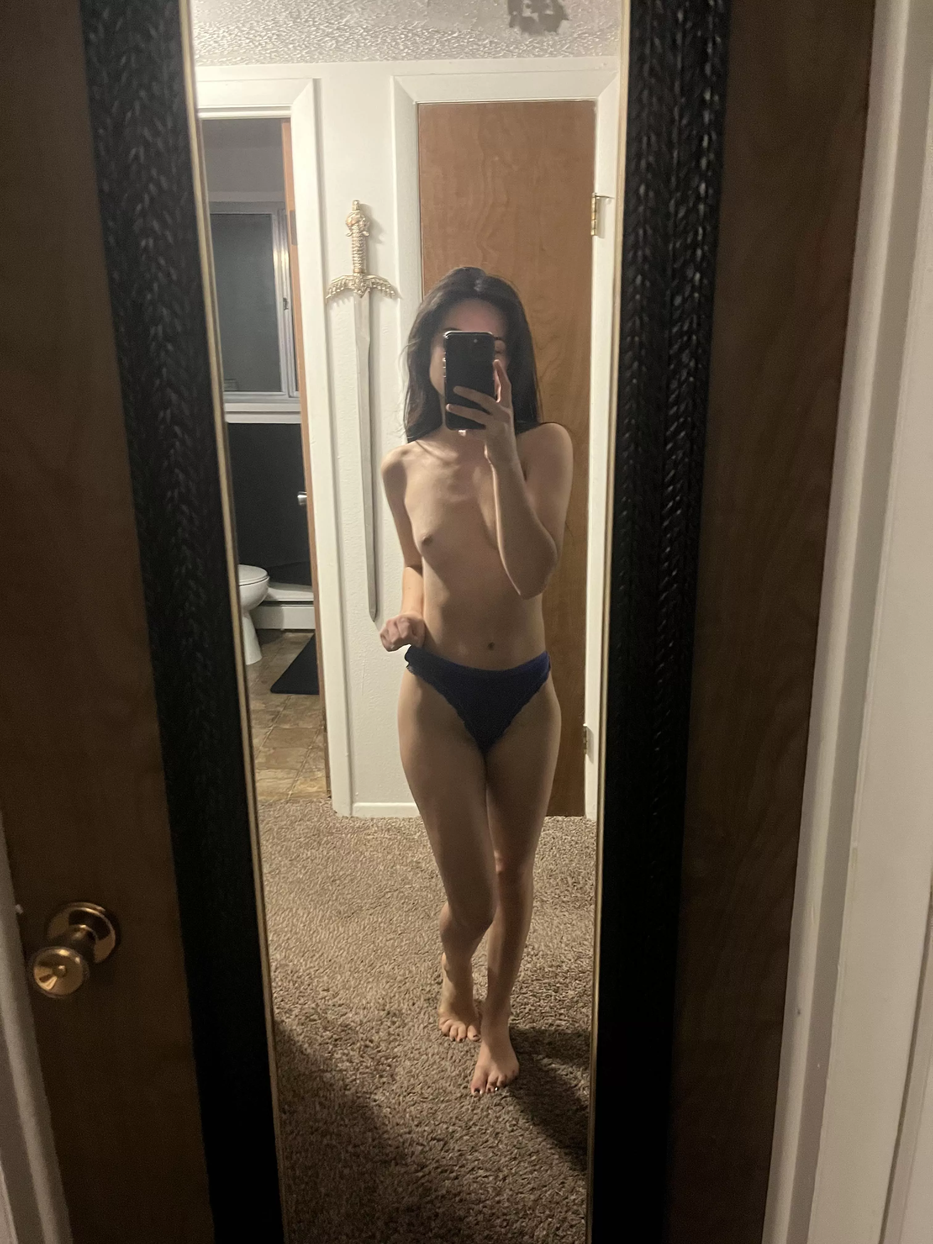 5' 90lb Latina, always like showing off posted by OrionHellcross