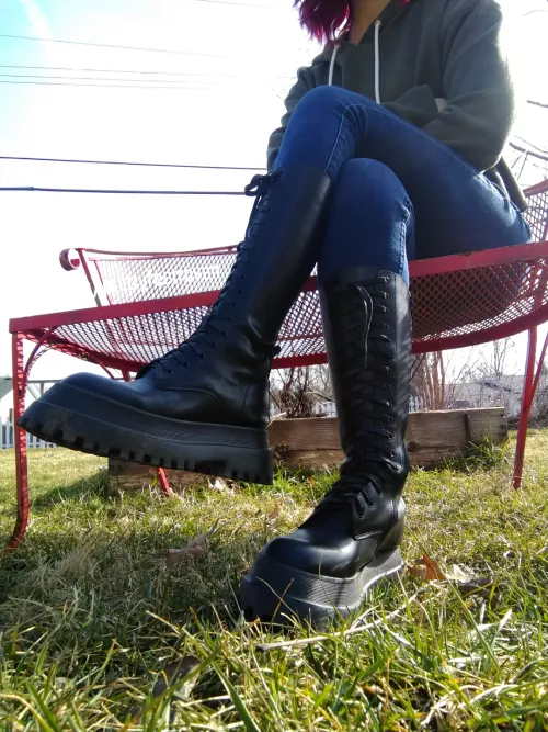 About to crush some tinys  by prettyfeetraven