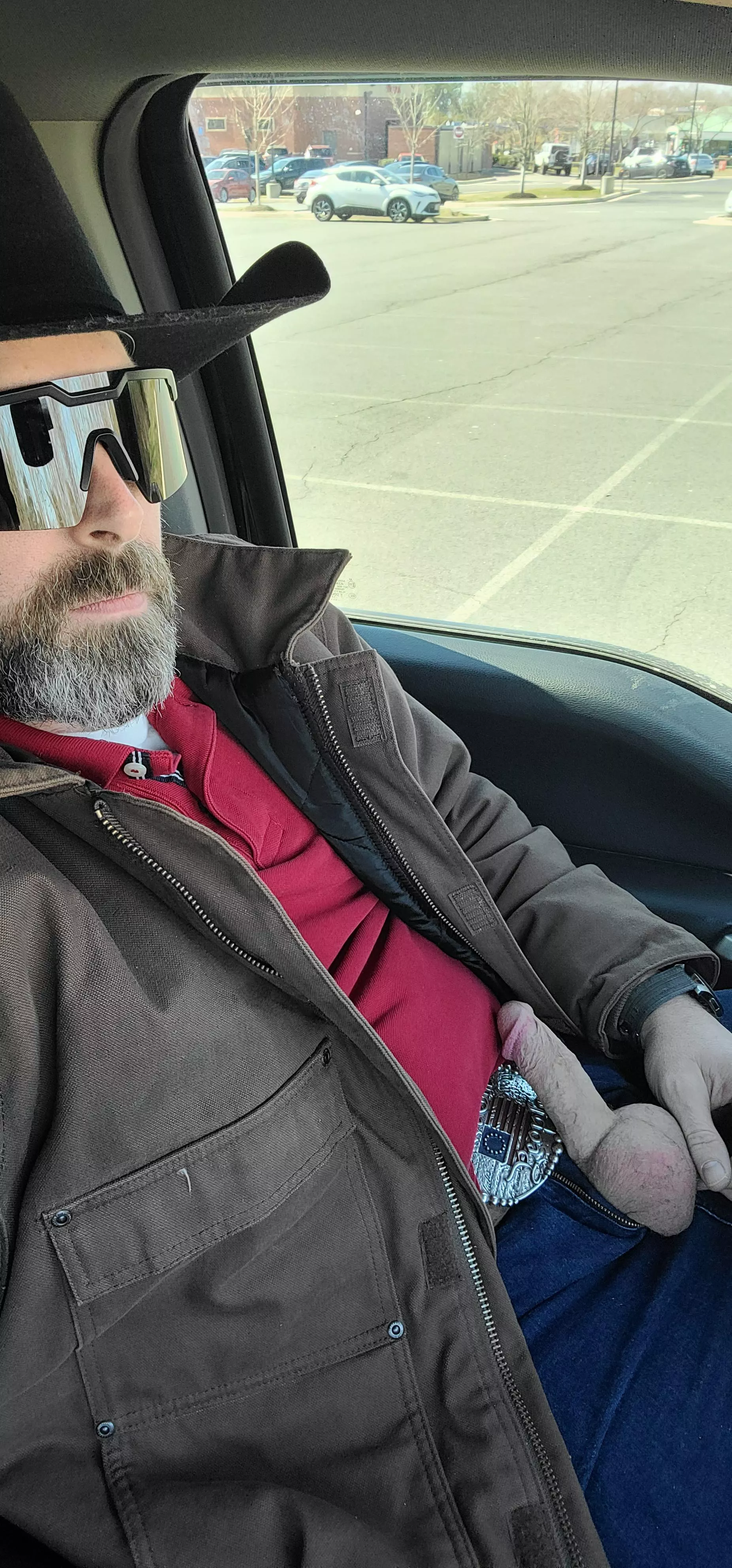 Cowgirl up. (41) posted by initforcheese