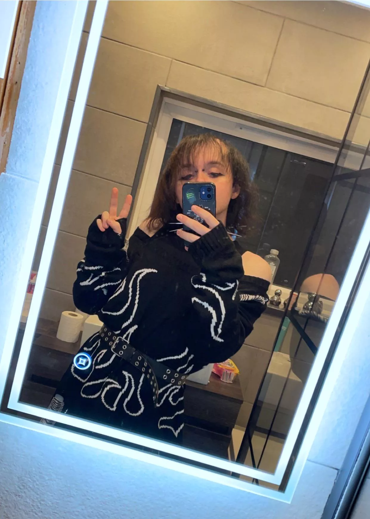 do u guys like this outfit 👉👈 posted by bootcakee