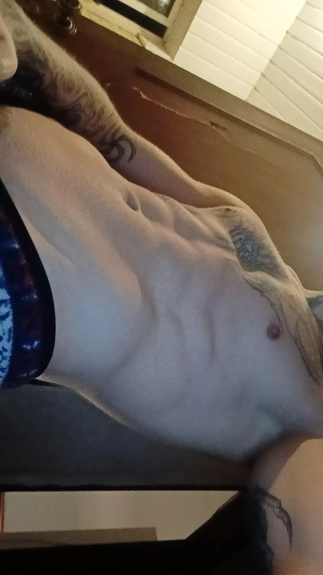 do u like abs and tats?  posted by pacpori