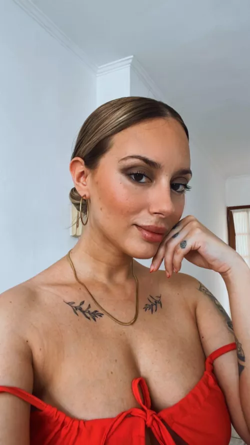 Do you like naughty blondes? by melaninnbr33