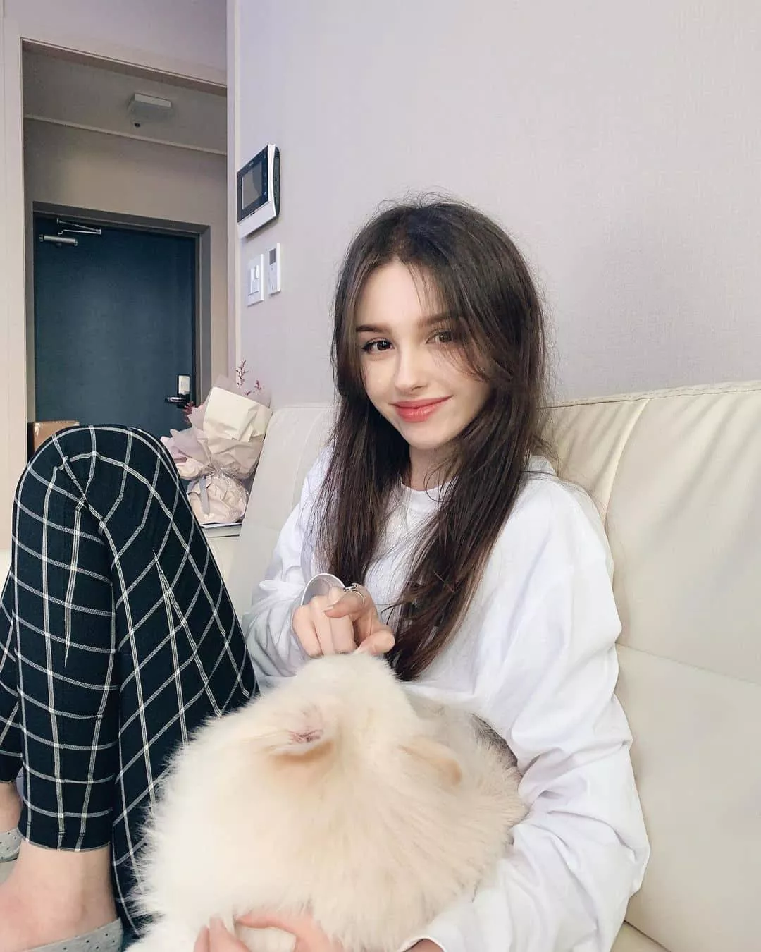 Elina Karimova posted by cowboygrub