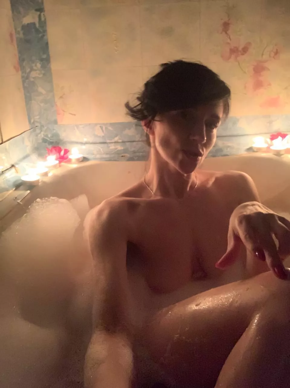 feeling very relaxin today, would you come in my bathroom posted by Acceptable_Action782