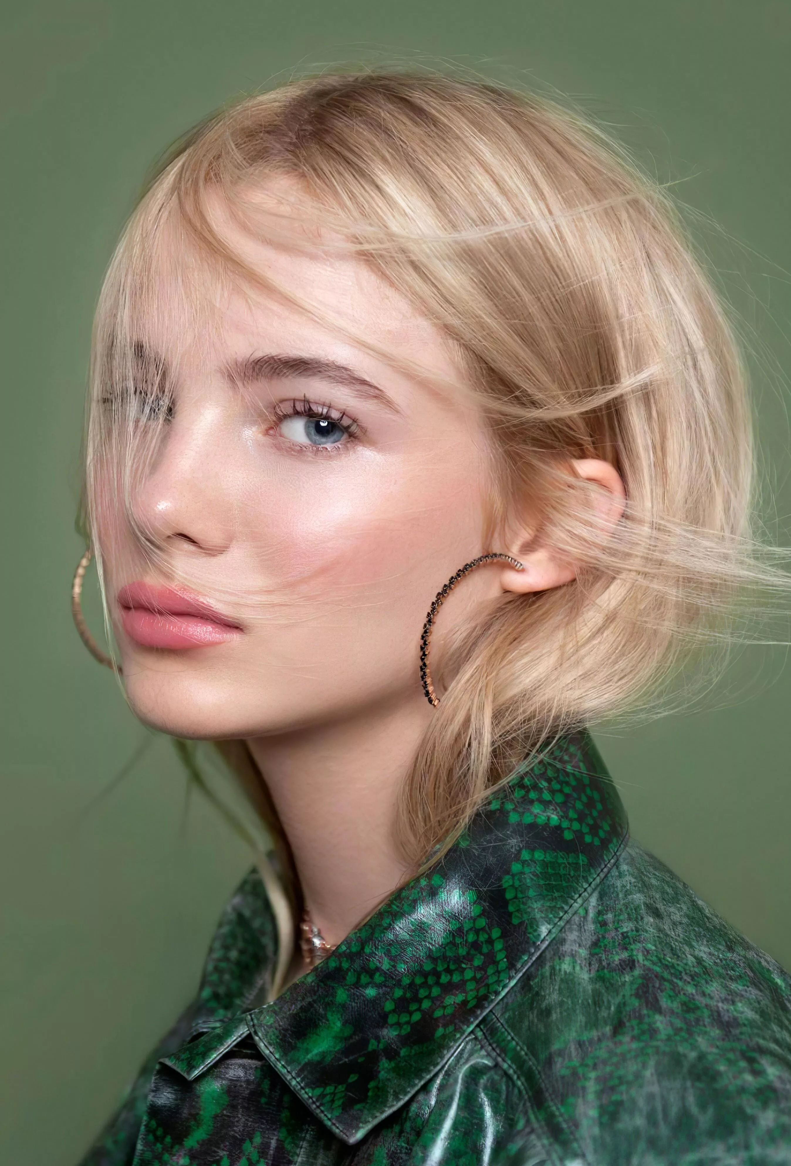 Freya Allen posted by qwer5r