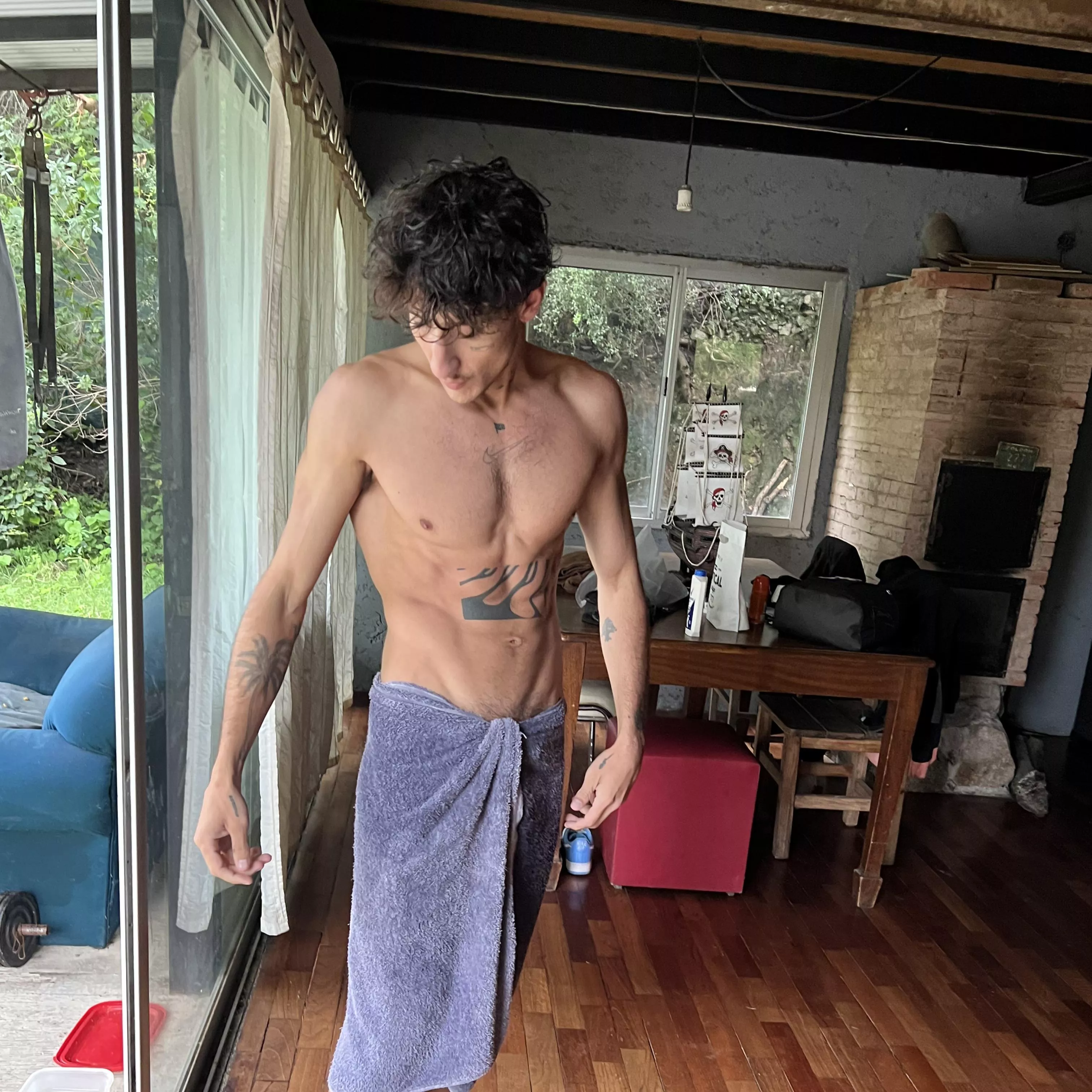 Fuck or pasa? (20) posted by fardamn