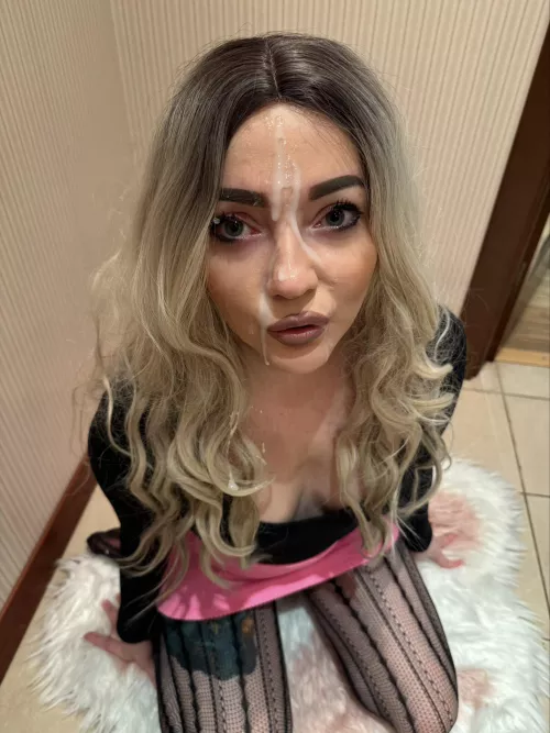 Happy Facial by x_piece_of_me