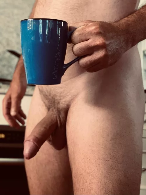 Happy Thursday coffee freaks! Late start for me this morning, hope you’re all having a great day.  by timmyblur