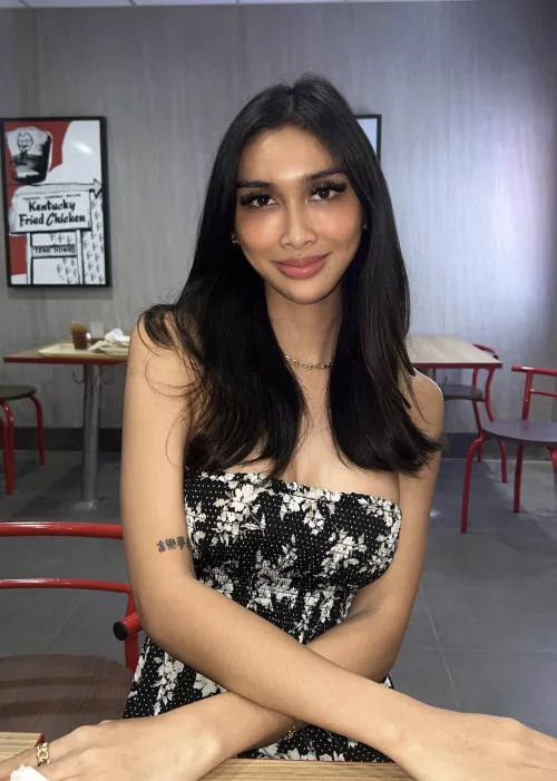 Hi, would u still date me even i have a 🍆? by Opening_Equipment81