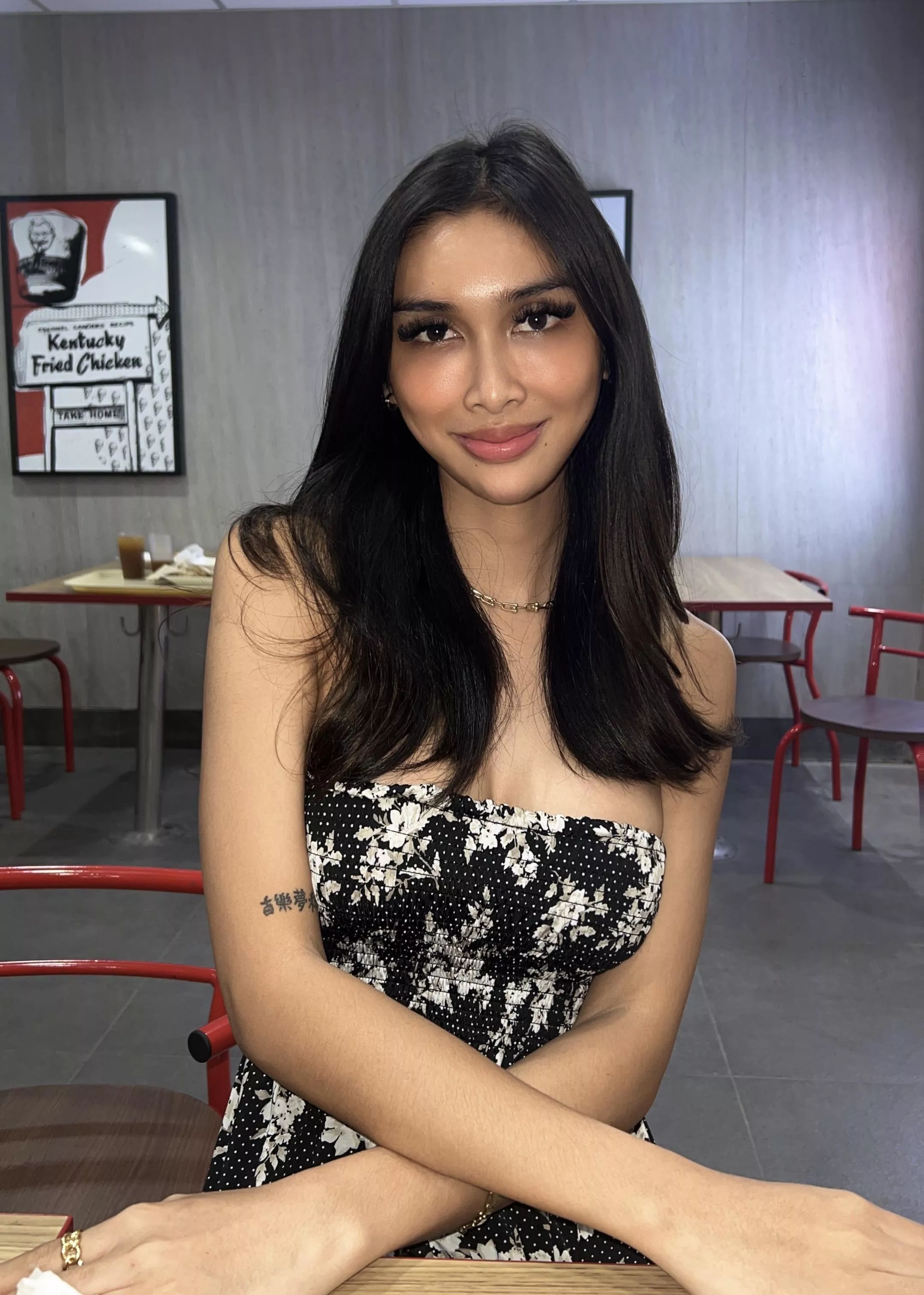 Hi, would u still date me even i have a 🍆? posted by Opening_Equipment81