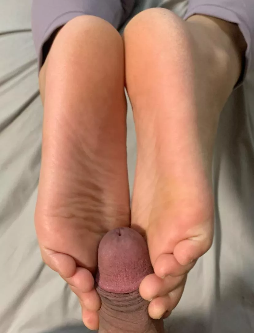 How long would you last? posted by ObssesedWFeet