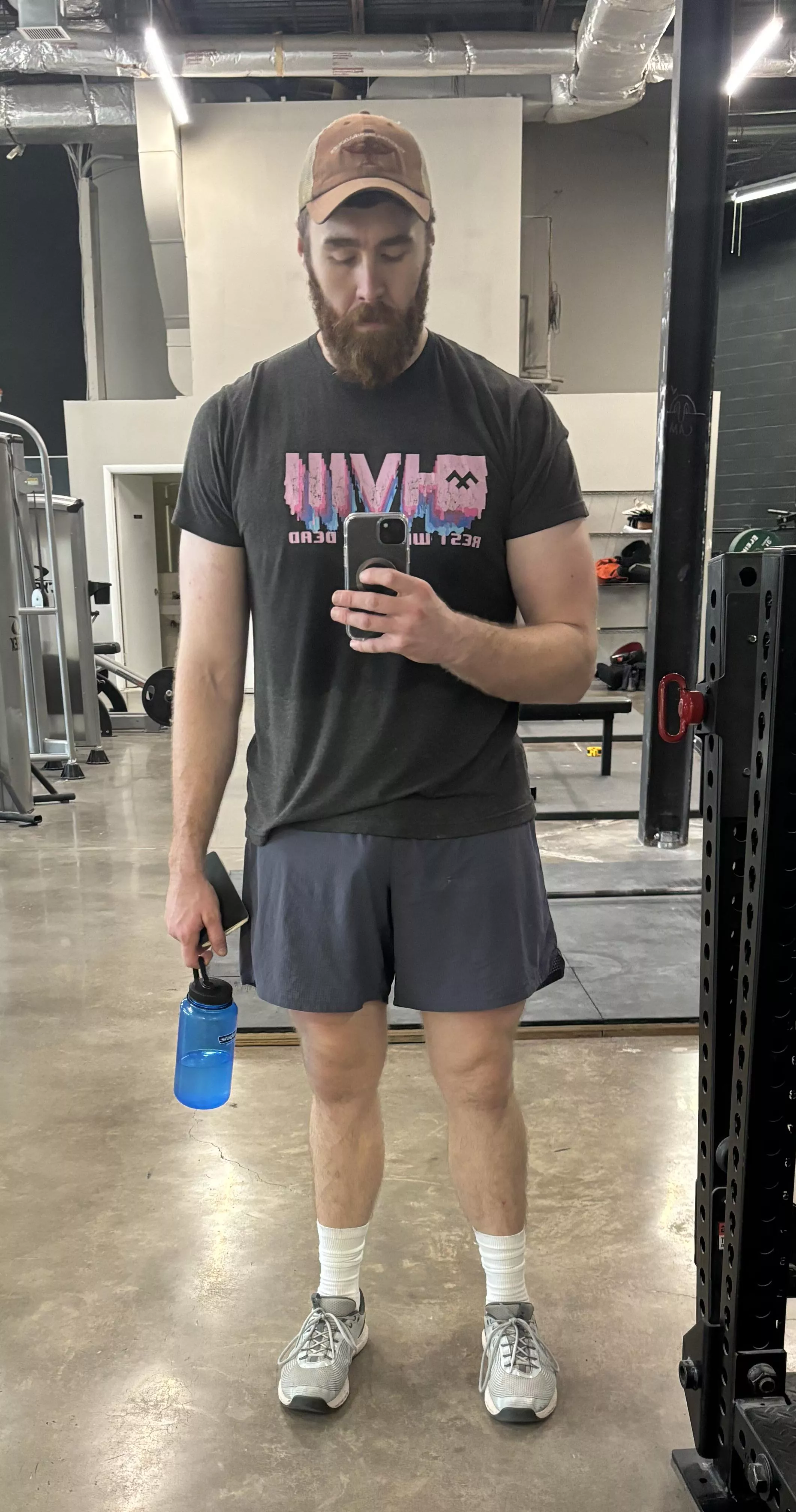 Just a 30yo bi man admiring his gym pic from last week. Hope you do too. posted by UsualTumbleweed5574