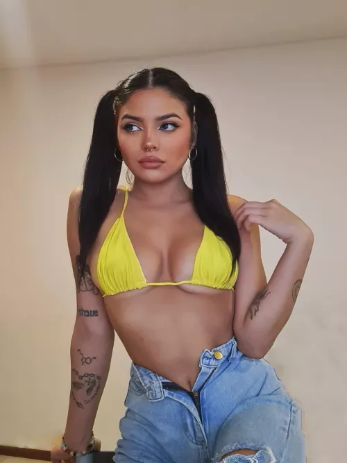 Just a slutty brunette by Mik0111