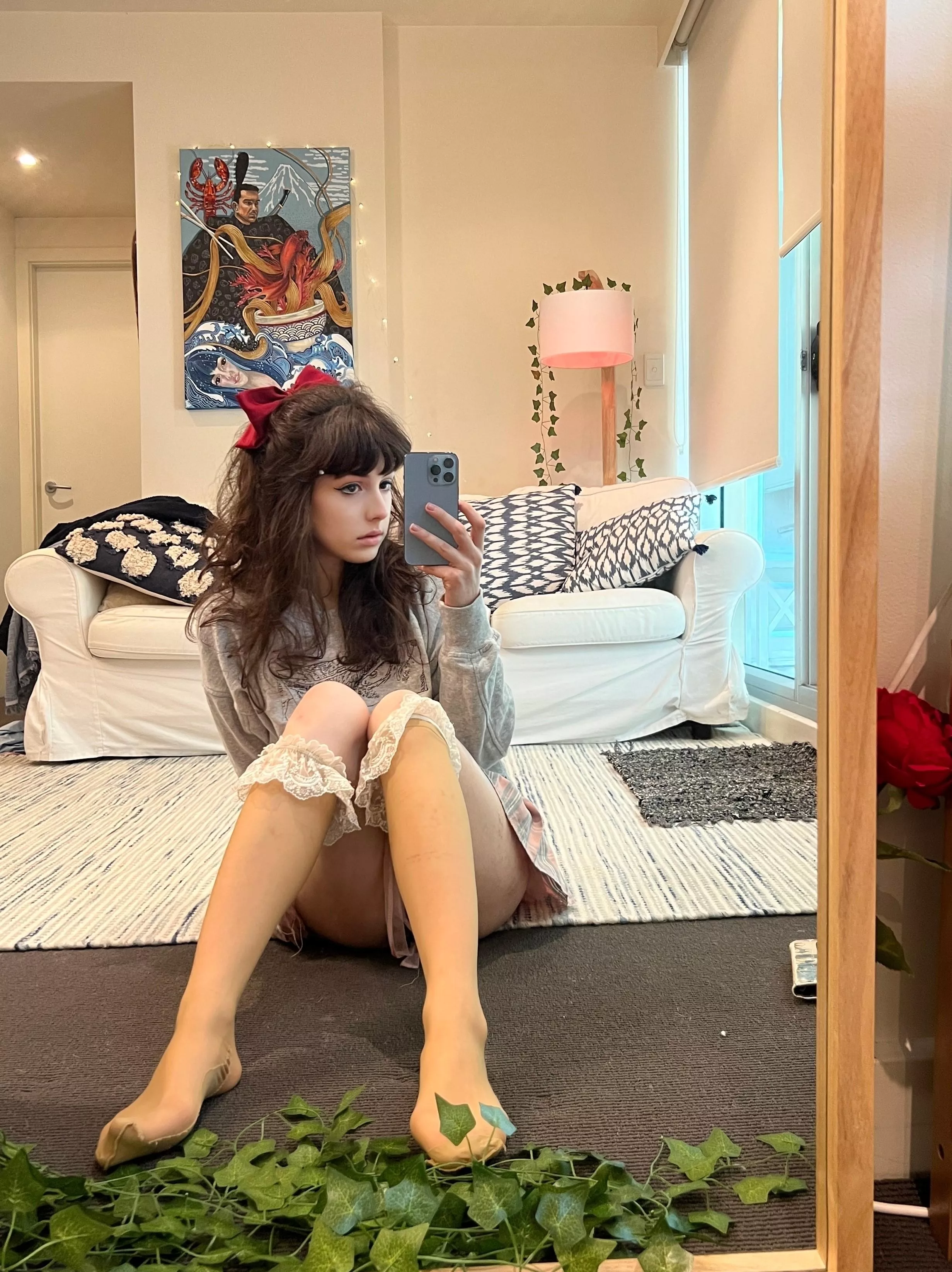 just want to be someones good little girl.. any volunteers? 🤍 posted by smolrug