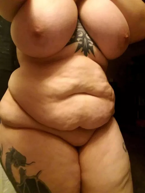 Large but not in charge by Alexandra169