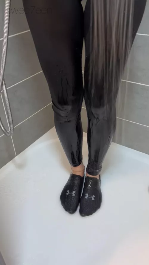 Leather leggings and a shower, something you like by swee7een