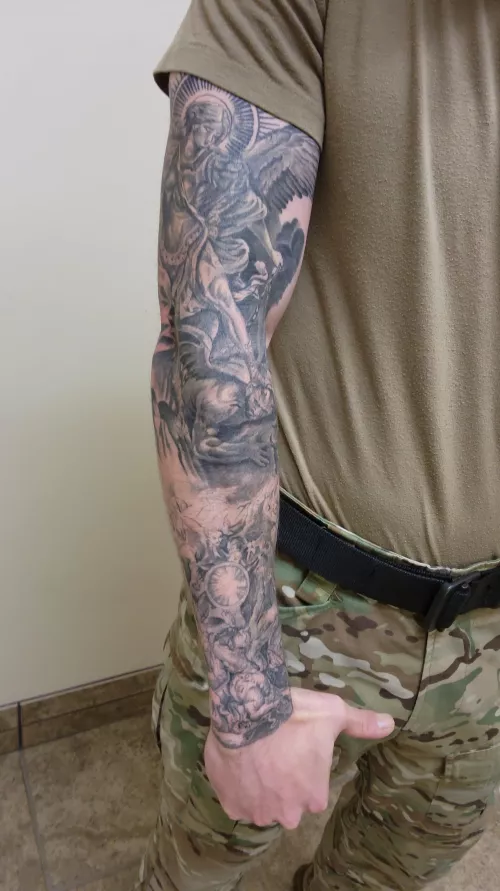 Loving my sleeve and can't wait to finish it! by Fitlife2526