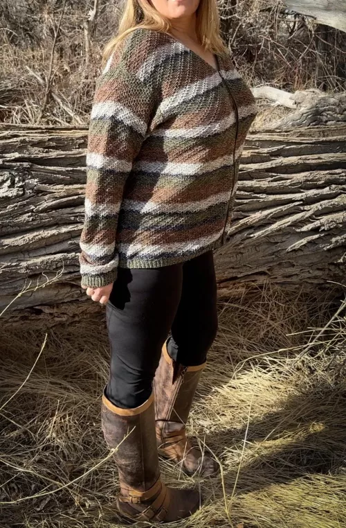 My sweater kittens are a little chilly, but they want to get out… by Lady-Willow