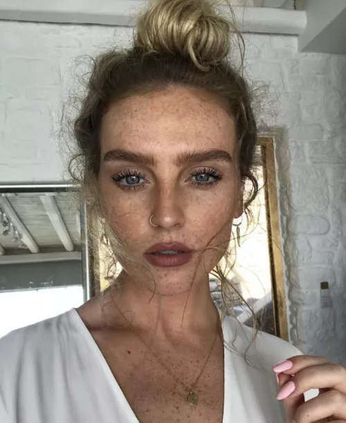 Perrie Edwards by Frankg145